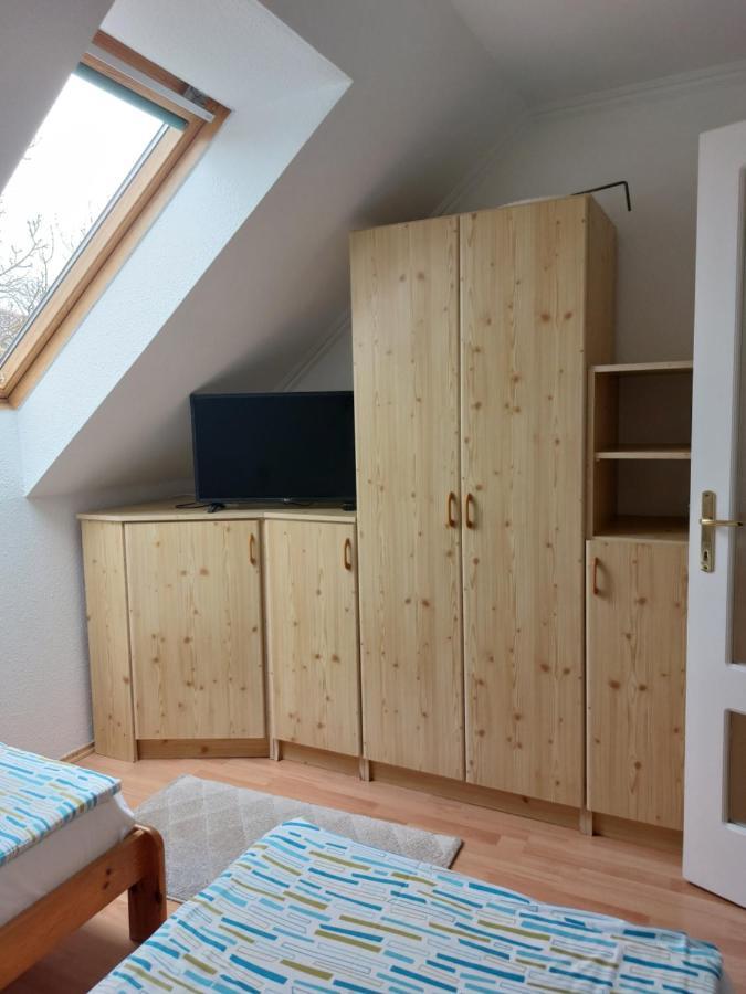 Apartmancentrum Дьюла Екстер'єр фото